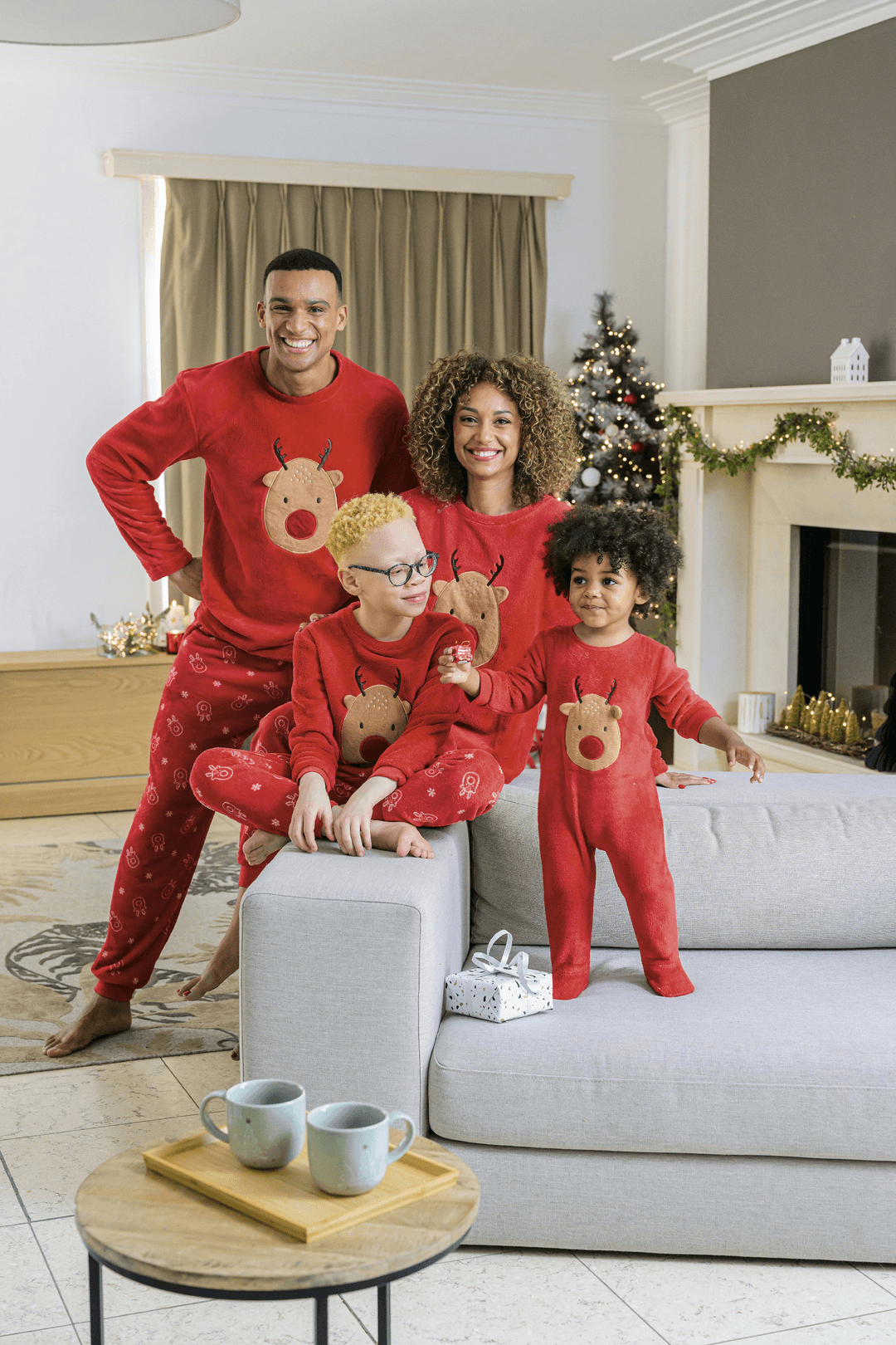 Kerstpyjama in gerecycleerd coral fleece voor dames of heren